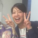 服部佳代子